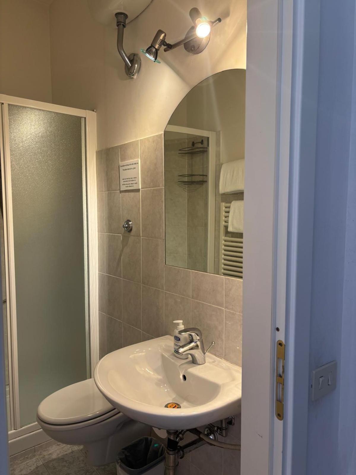 Girasole House Ξενοδοχείο Φλωρεντία Δωμάτιο φωτογραφία