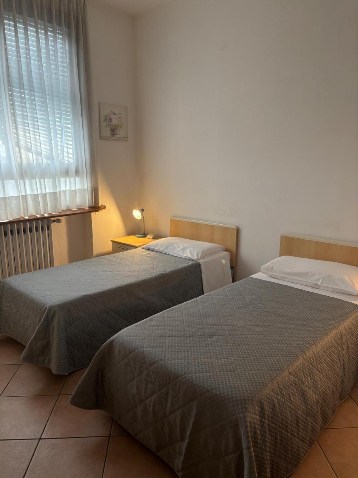 Girasole House Ξενοδοχείο Φλωρεντία Δωμάτιο φωτογραφία