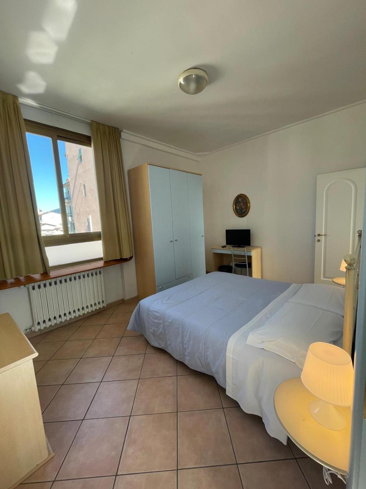Girasole House Ξενοδοχείο Φλωρεντία Δωμάτιο φωτογραφία